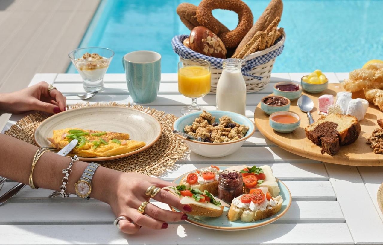 Porto Vecchio Luxury Suites Spetses Town Bagian luar foto