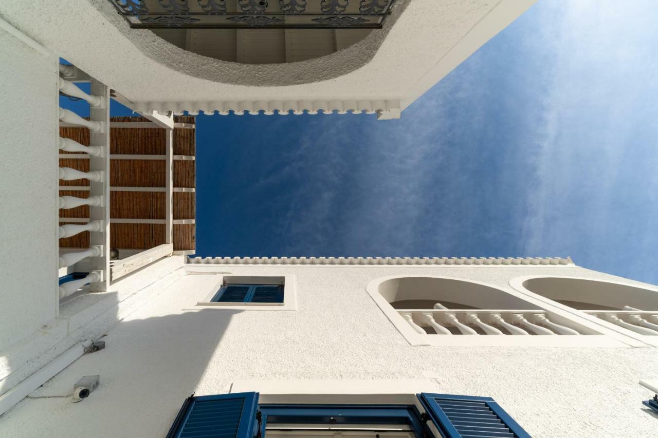 Porto Vecchio Luxury Suites Spetses Town Bagian luar foto